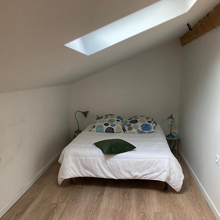 Maison De Campagne A La Ville Villeneuve-sur-Lot Kültér fotó